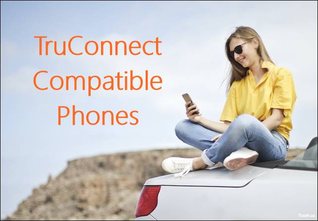 Girl using Truconnect compatible phone to access internet